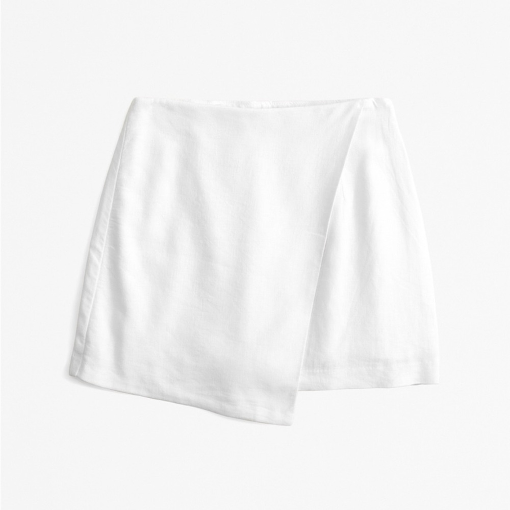 Abercrombie White Skort